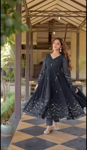 WHISPERING BREEZE SUIT SET - 107 BLACK