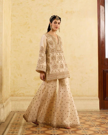 Sultana’s Grace Salwar Suit