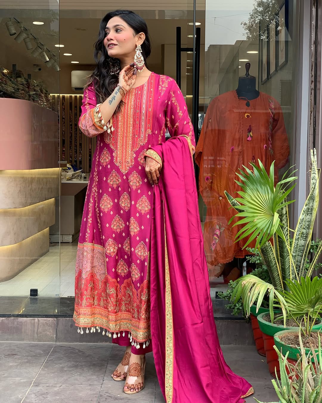 Reshmi Pink Pakistani Salwar Suit