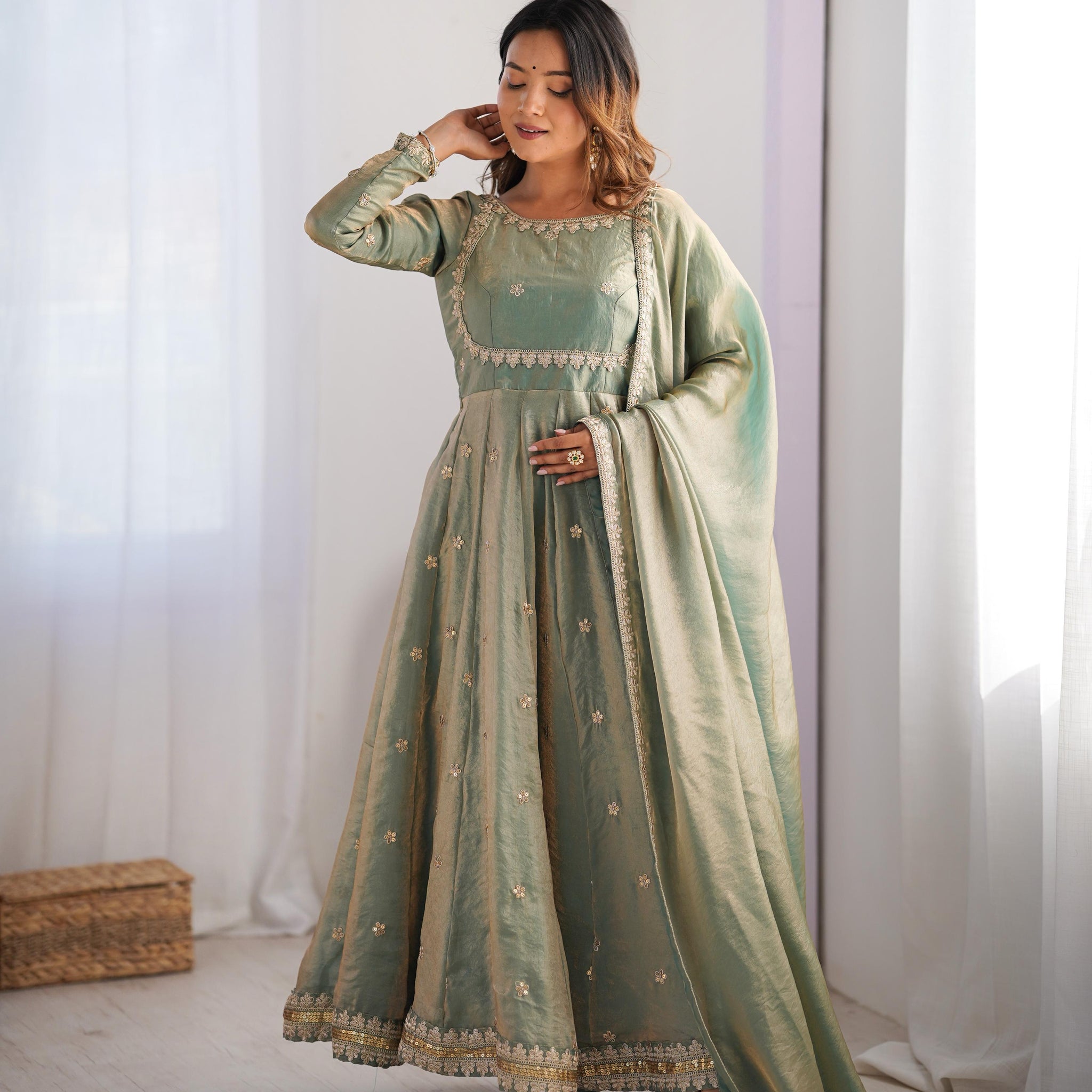 Falaknama Charm Salwar Suit