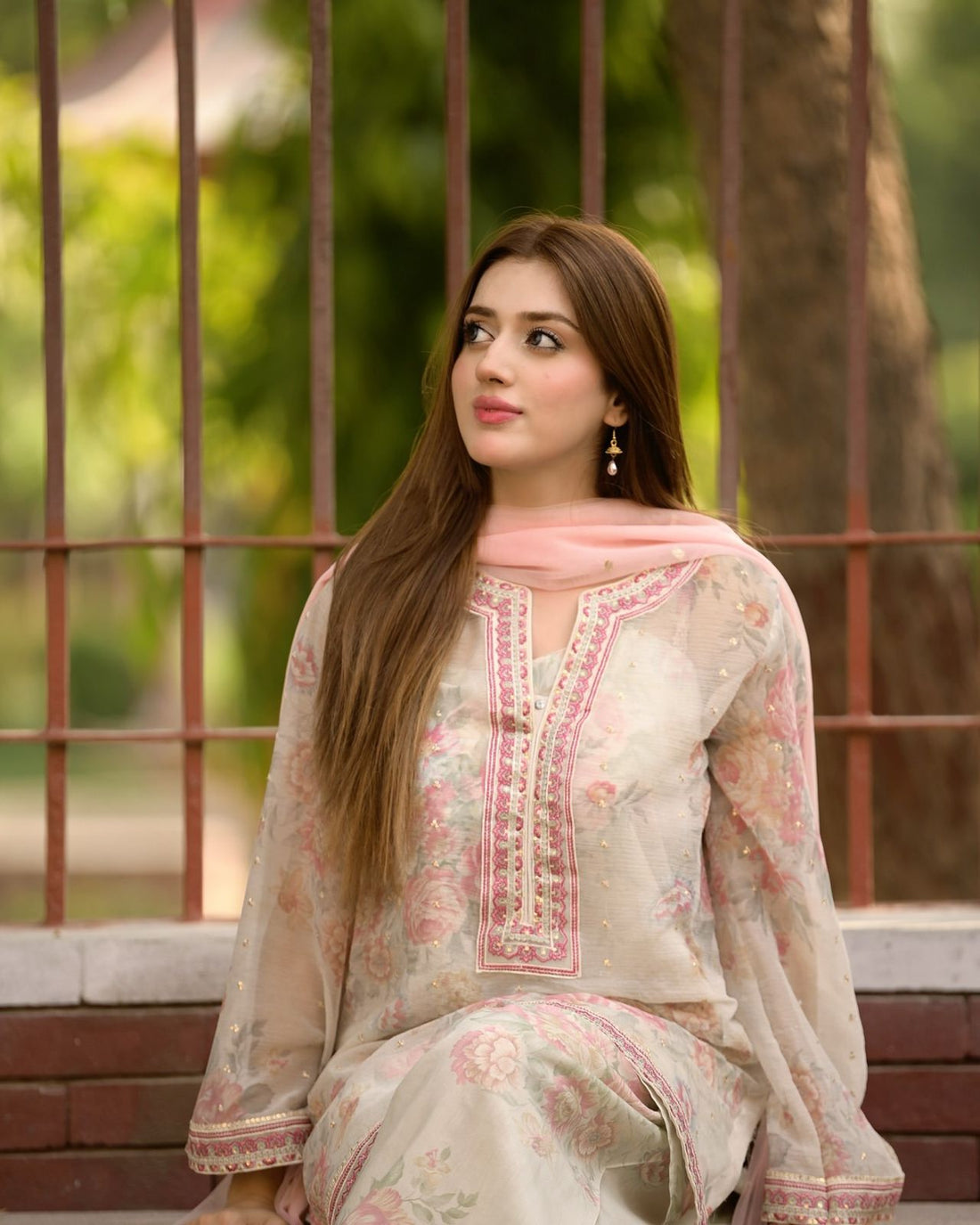 Rangrez Farshi Salwar Suit